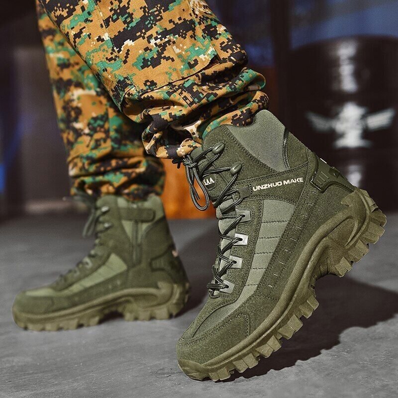 Men’s Waterproof Tactical Boots