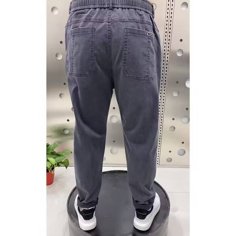 Men’s Plus-Size Comfort Stretch Straight-Leg Jeans