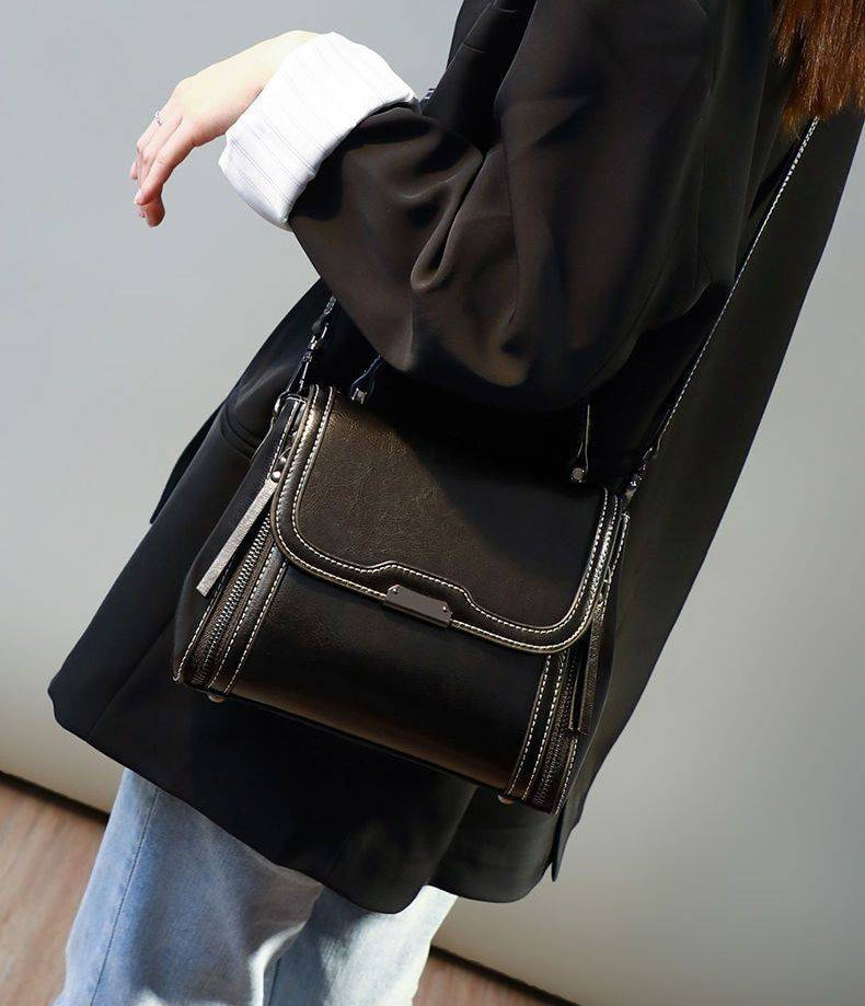 Women’s Elegant Large-Capacity Crossbody Handbag