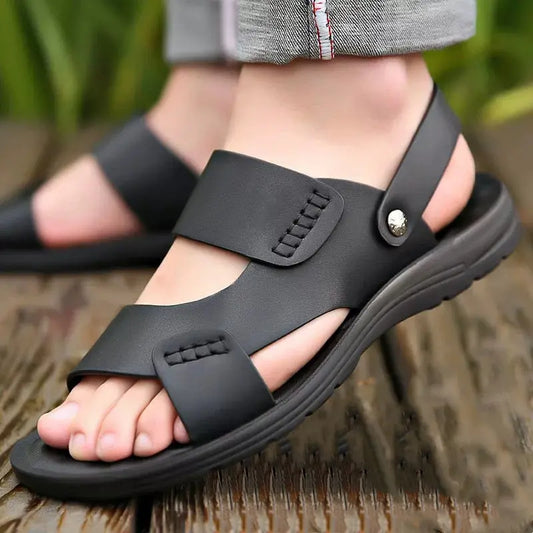 2024 New style leather-Look beach sandals for men.