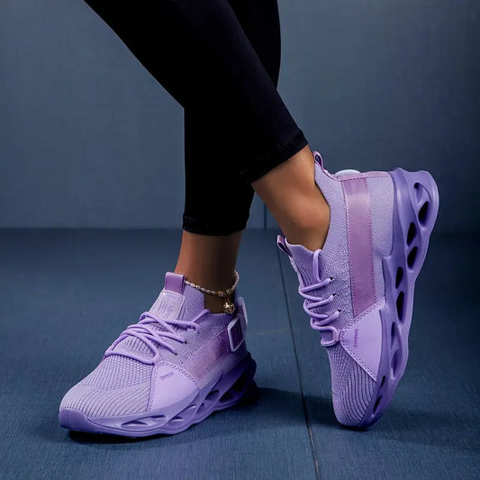 Running Trainers with Breathable Platform