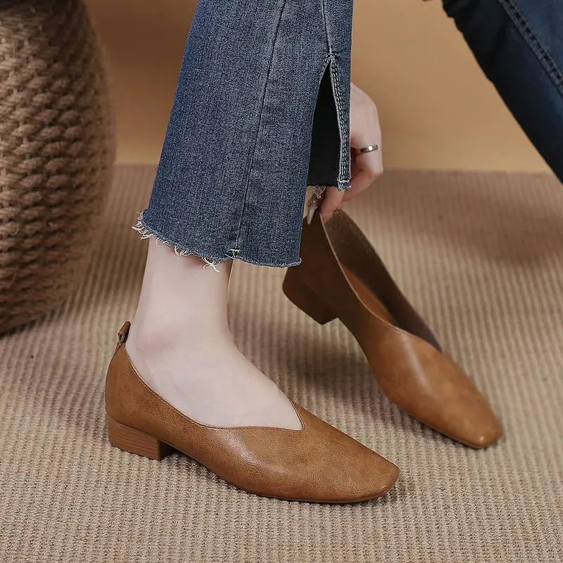ChicDuo Leather-Look Sandals