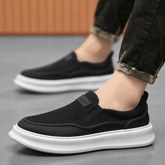 Men's Contrast Sole Slip On Loafers