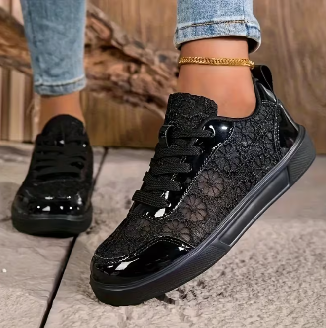 Women's Lace Casual Trainers