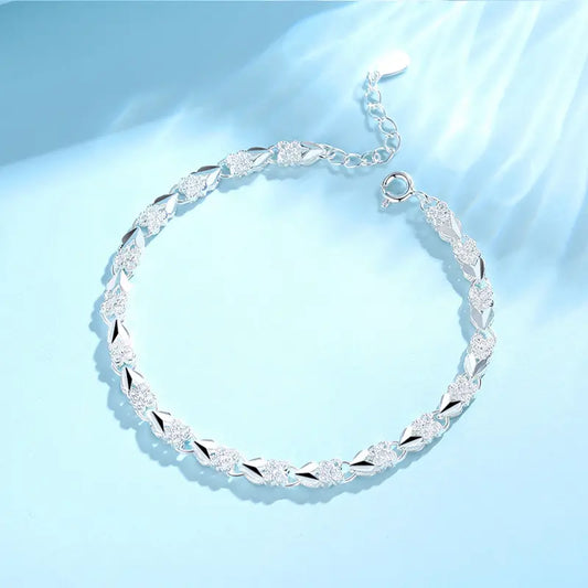 Women’s Elegant Silver Bracelet