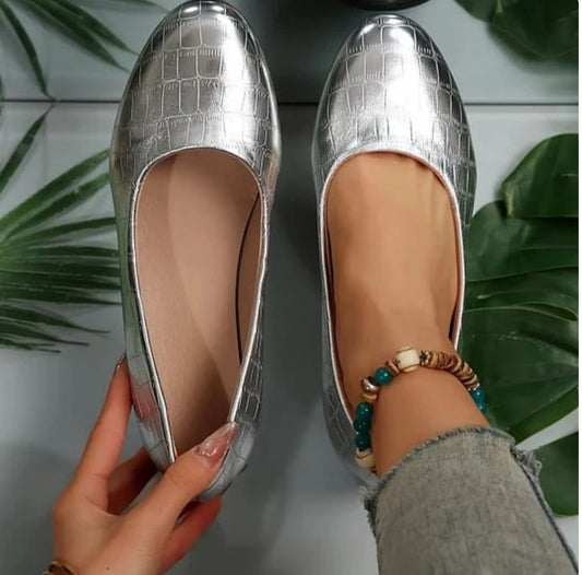 Women's Lightweight Leather-Look Shoes