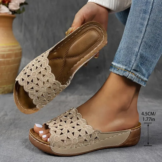 Ladies lightweight and comfortable slip-on sandals