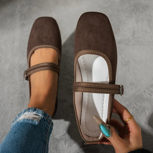 Women’s Retro Mary Jane Buckle Strap Flats