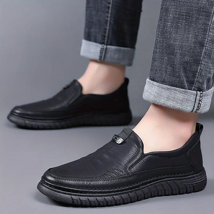 Gentleman Leather-Look Shoe