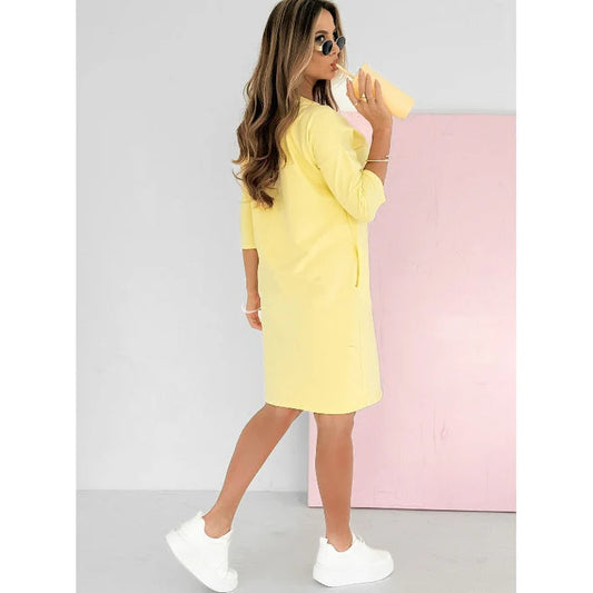 Crew neck dress with 3/4 sleeves and pockets