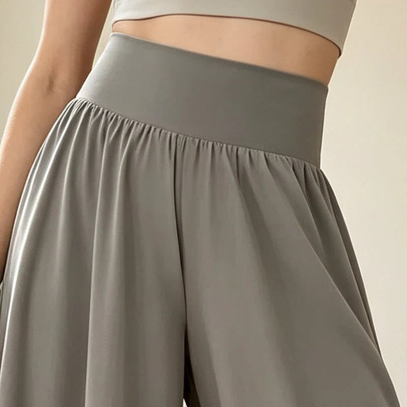 Women’s High-Waisted Flowing Wide-Leg Trousers