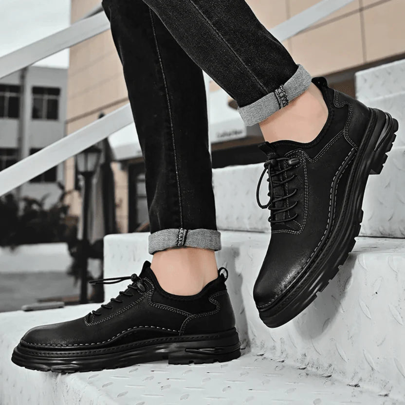 Men’s Low Cut Leather Comfort Trainers