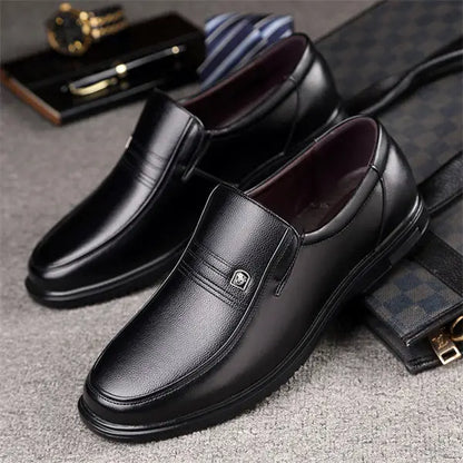 Men's leather-look soft sole comfortable casual loafers