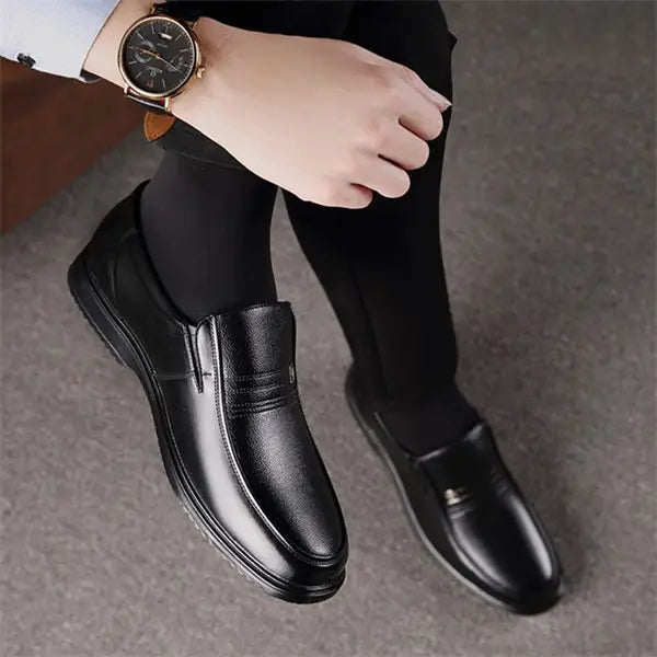 Men's leather-look soft sole comfortable casual loafers