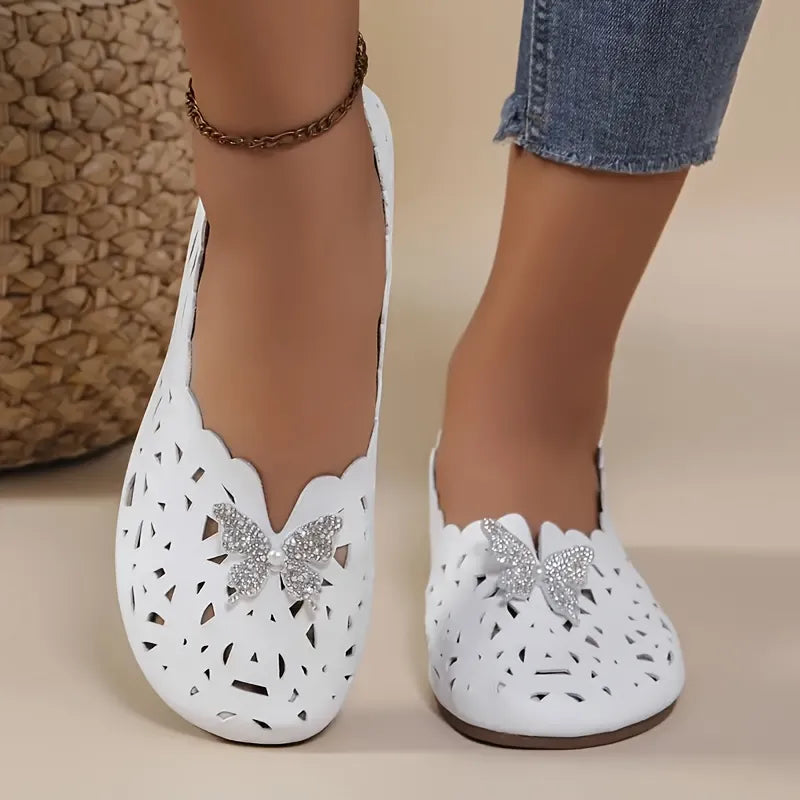 Ladies’ Supportive All-Season Leather Flats