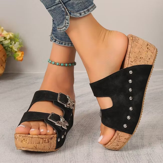 Women’s Butterfly-Detail Wedge Sandals