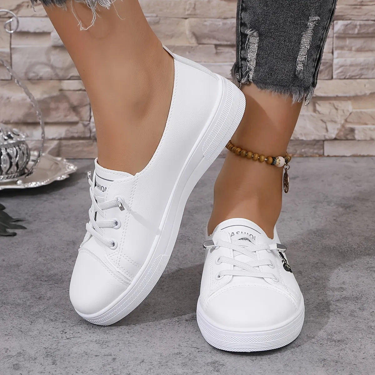 Women’s Elanora Butterfly Detail Comfort Trainers