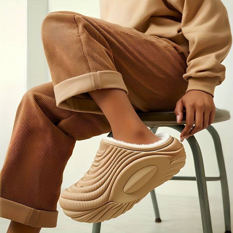 Plush Lined EVA Slip On Clogs for Winter Warmth