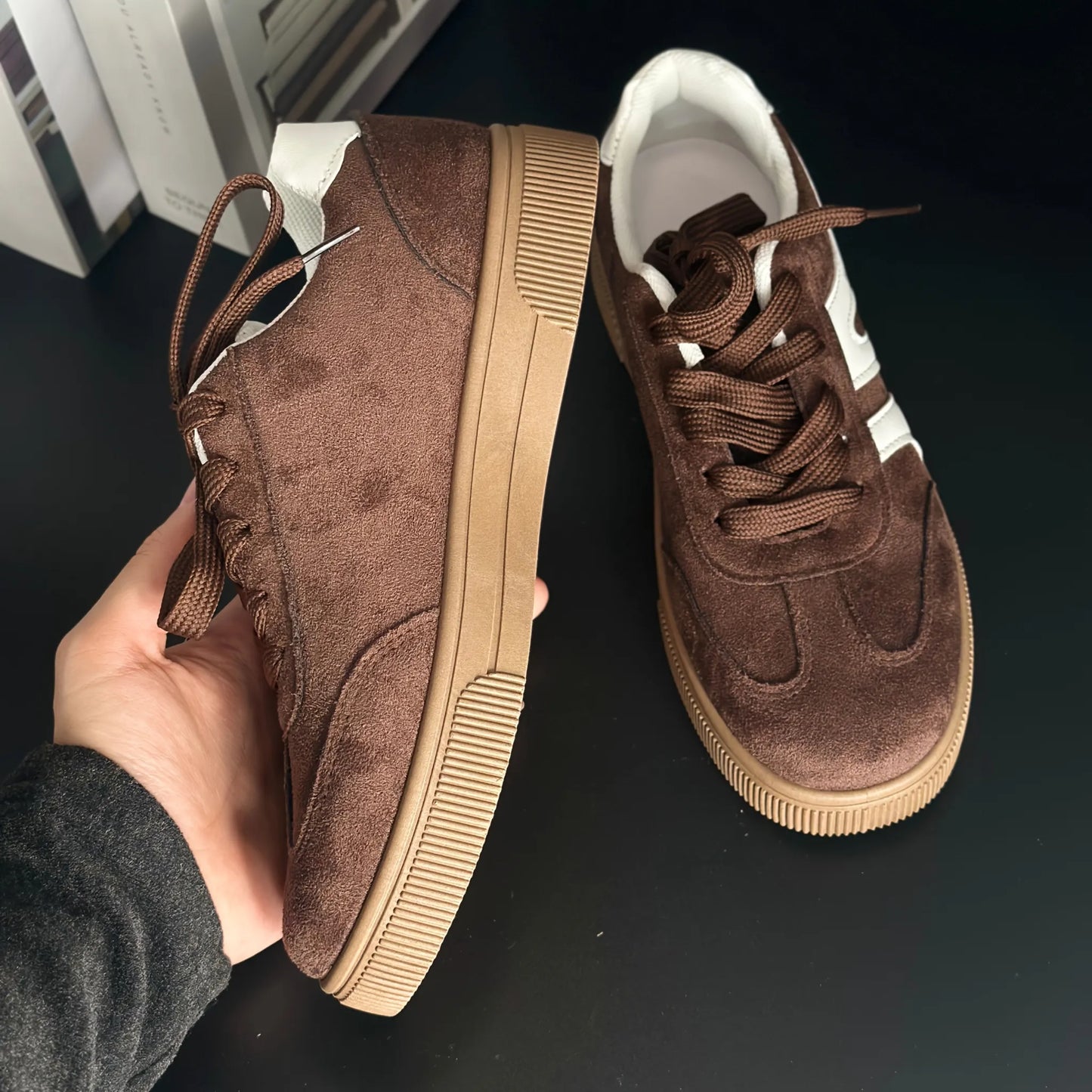 Women’s Leather-Look Supportive Low-Top Comfort Trainers