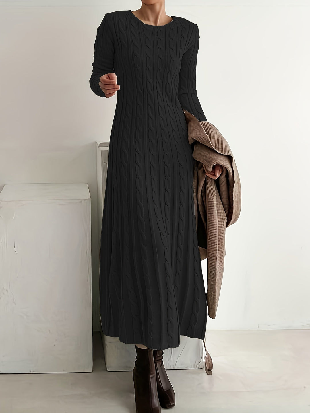Women’s Elegant Cable Knit Maxi Dress