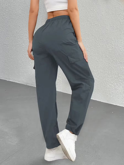 Women’s Straight-Leg Multi-Pocket Cargo Trousers