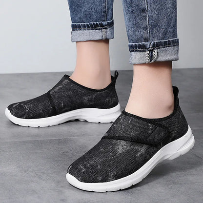 Women’s Aerova Adjustable Comfort Knit Trainers