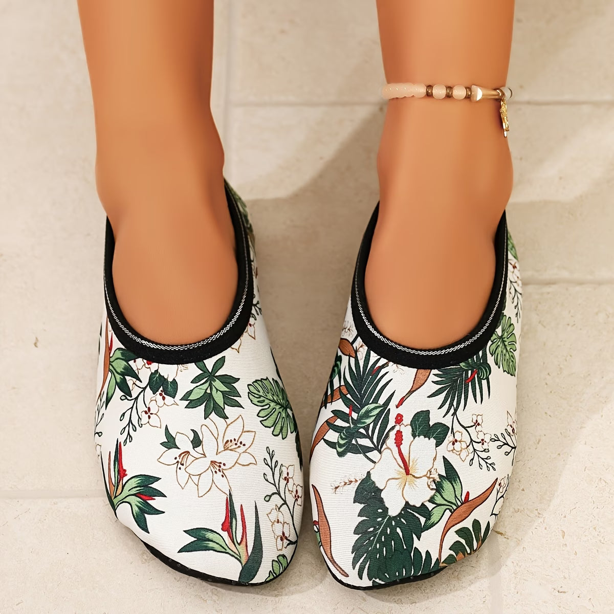 Women's Hibiscus Print Slip On Shoes