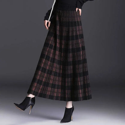 Women’s Knitted Wool Blend Plaid Maxi Skirt