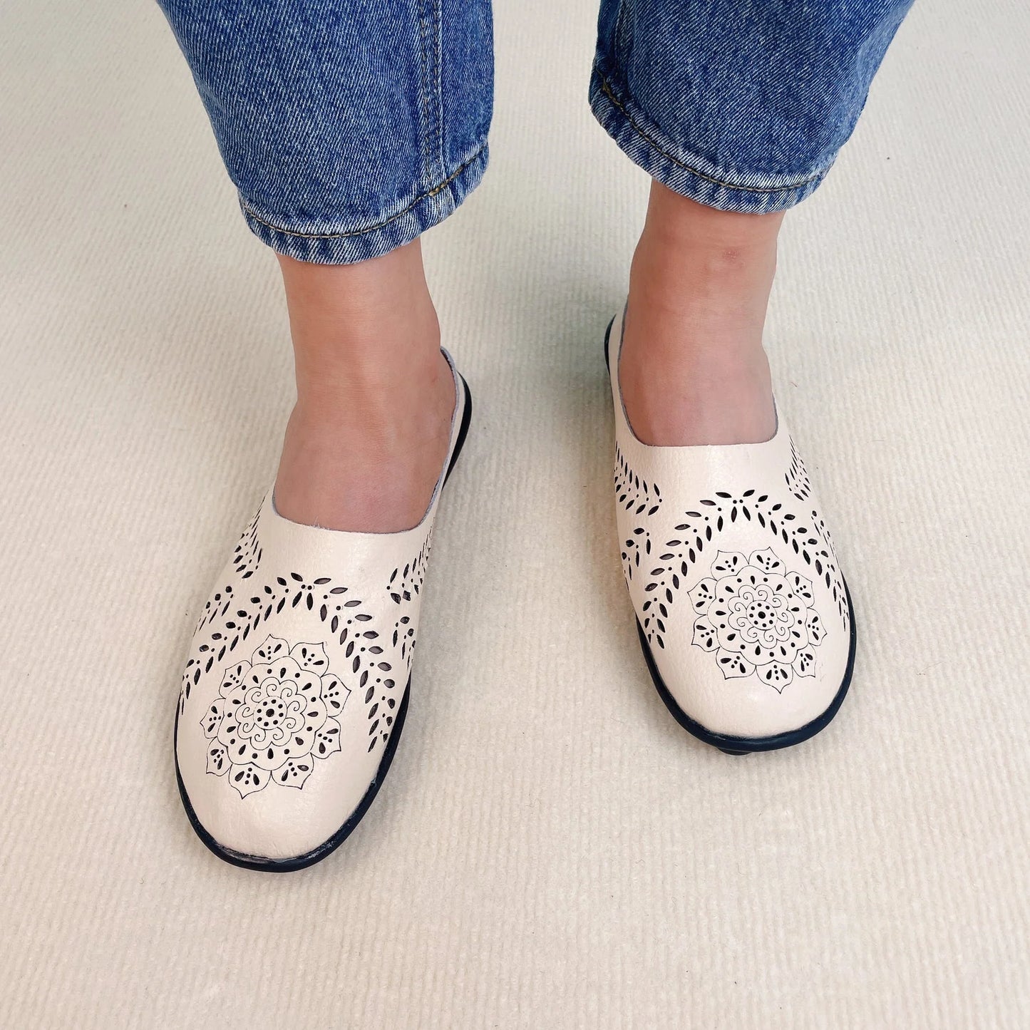 Women’s Cut-Out Slip-On Mules