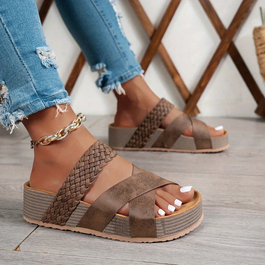 Women’s Elowara Heritage Woven Comfort Sandals
