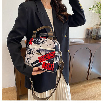 Women’s Versatile Signature Print Crossbody Tote