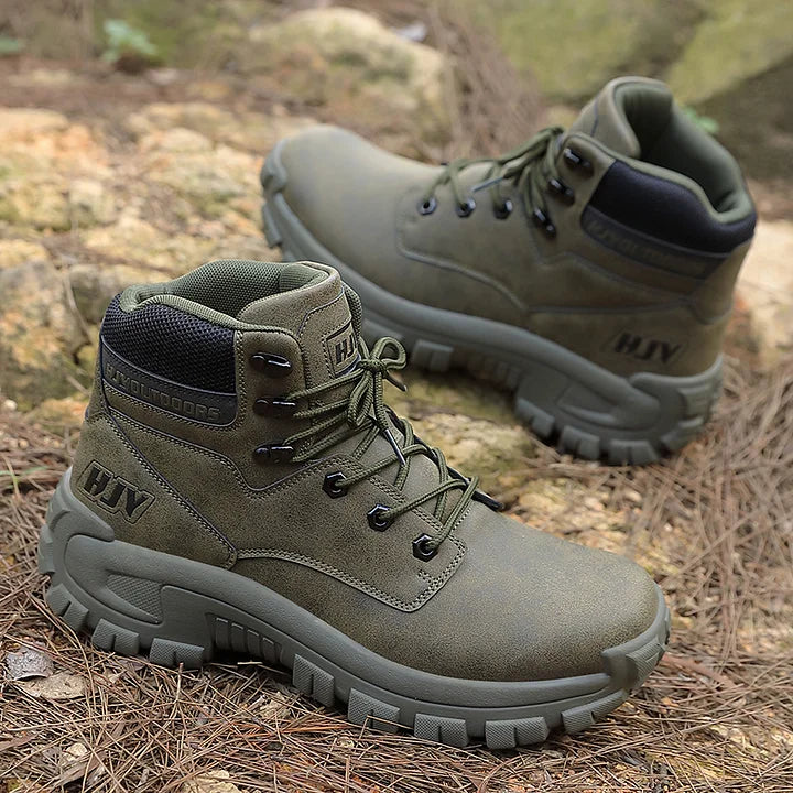 (🤜Work Hard For 5+ Years) Men Leather-Look Motorcycle Boots Waterproof Non-Slip Anti-Puncture Anti-Sprain Hiking Work Boots