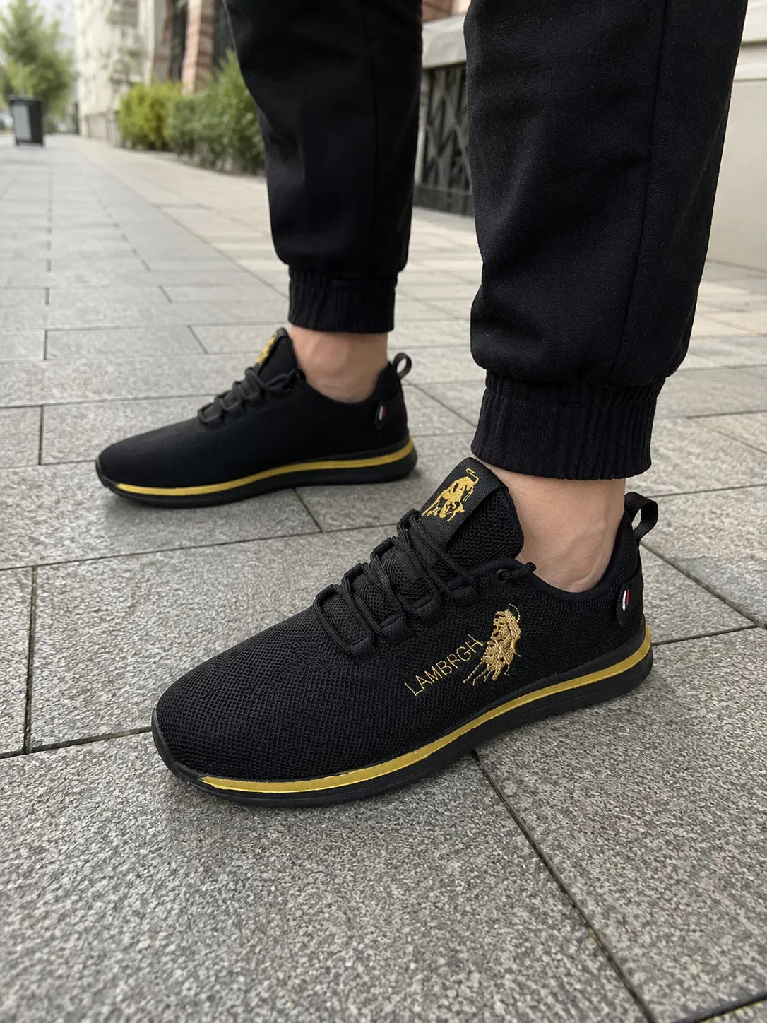 Men’s Embroidered Mesh Trainers