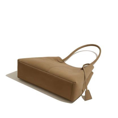 Women's Fashionable Shoulder Bag in Faux Suede