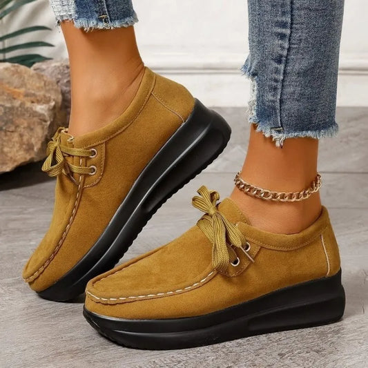 2025 Lace-Up Thick-Soled Casual Shoes
