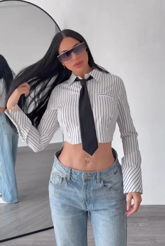 Women's Striped Tie Front Cropped Shirt