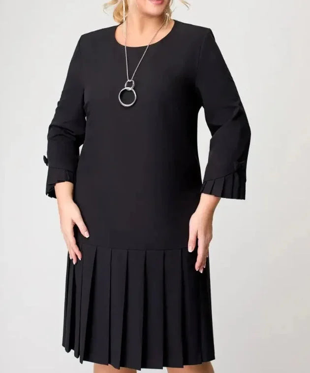 Women's Timeless Solid Colour Pleated Hem Dress