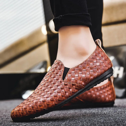 Men's loafers, casual shoes, slip-on leather-Look shoes, glossy finish