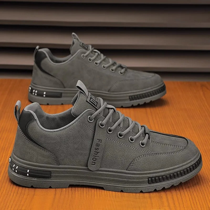 Autumn 2024 Men's Soft Leather-Look Casual Sports Shoes