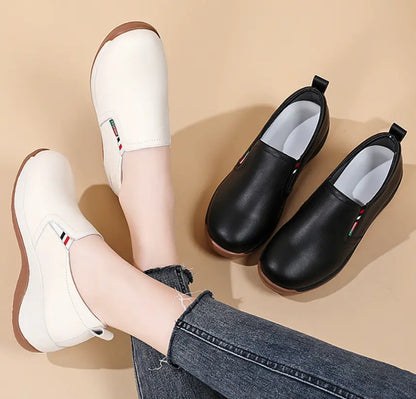 Women’s Fashion Thick Soles Leather-Look Shoes