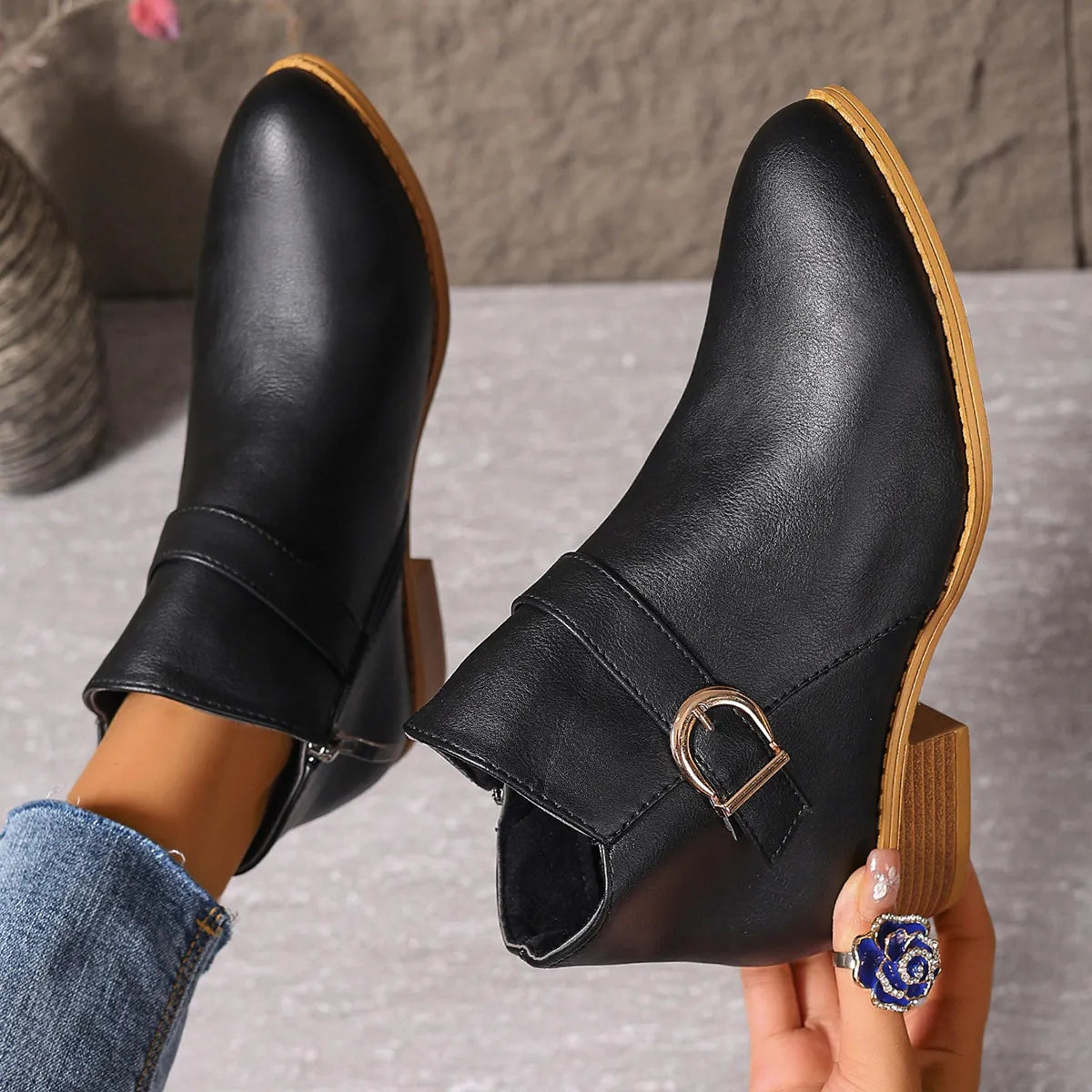 Women’s Comfortable Chunky Heel Leather-Look Ankle Boots