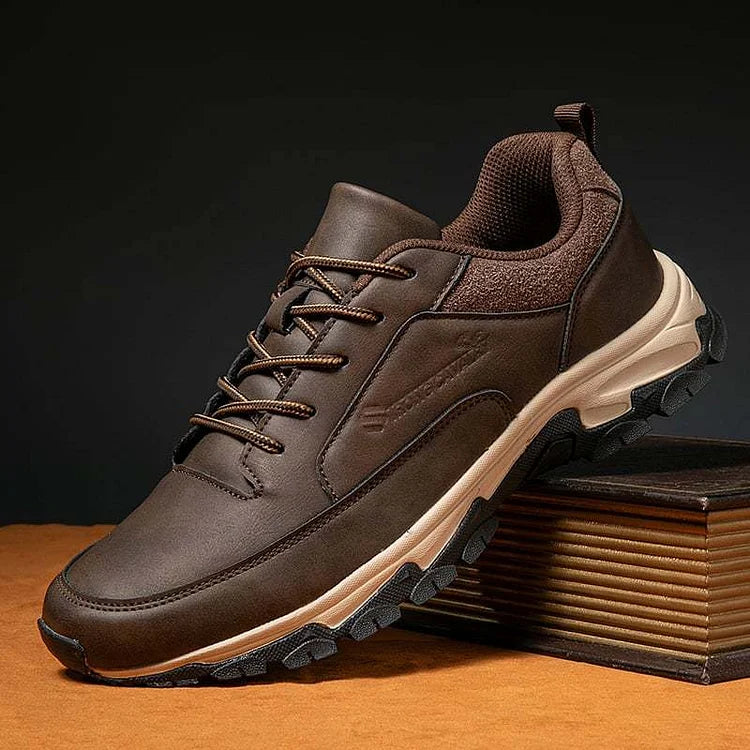 Men’s Cushioned Leather Trainers with Arch Support and Impact Control