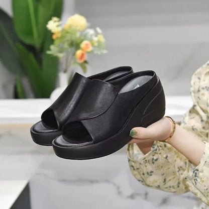 Women’s Crossover Wedge Sandals