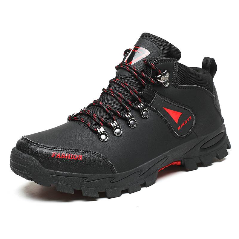 Outdoor hiking boots: shock-absorbing and non-slip