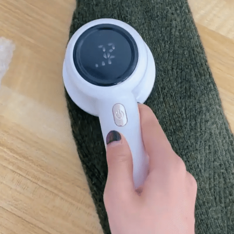 Electric Rechargeable Fabric Lint Remover with LED Display