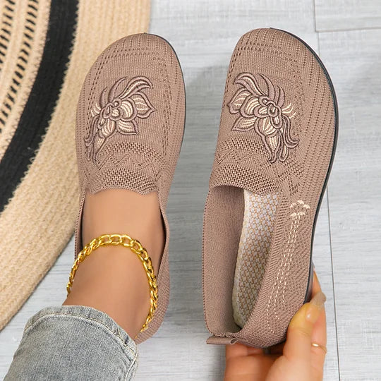 Women’s Breathable Mesh Floral Slip-On Comfort Shoes