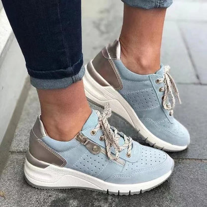 Mira Comfort Sneakers