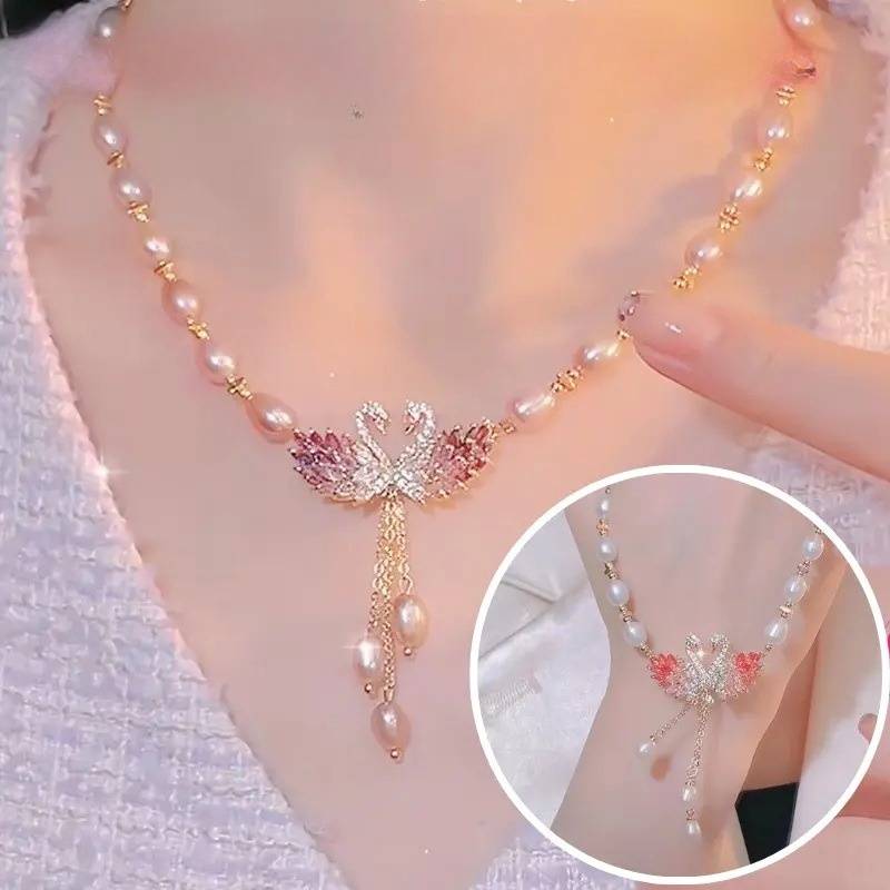 Women’s Freshwater Pearl Swan Pendant Necklace