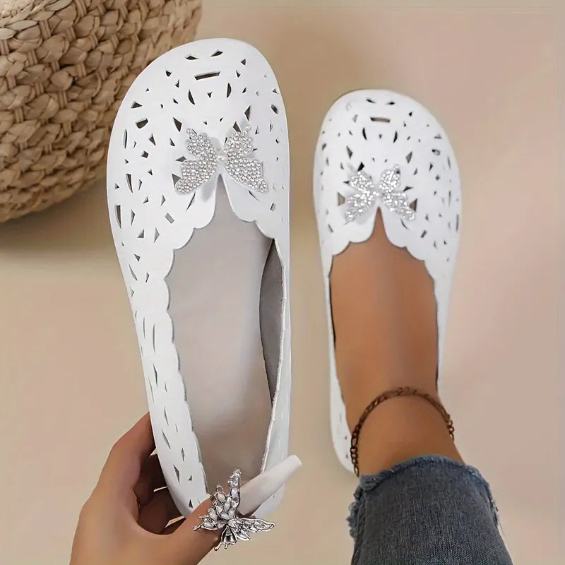 Ladies’ Supportive All-Season Leather Flats