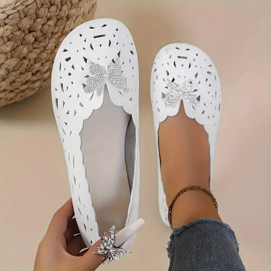 Ladies’ Supportive All-Season Leather Flats